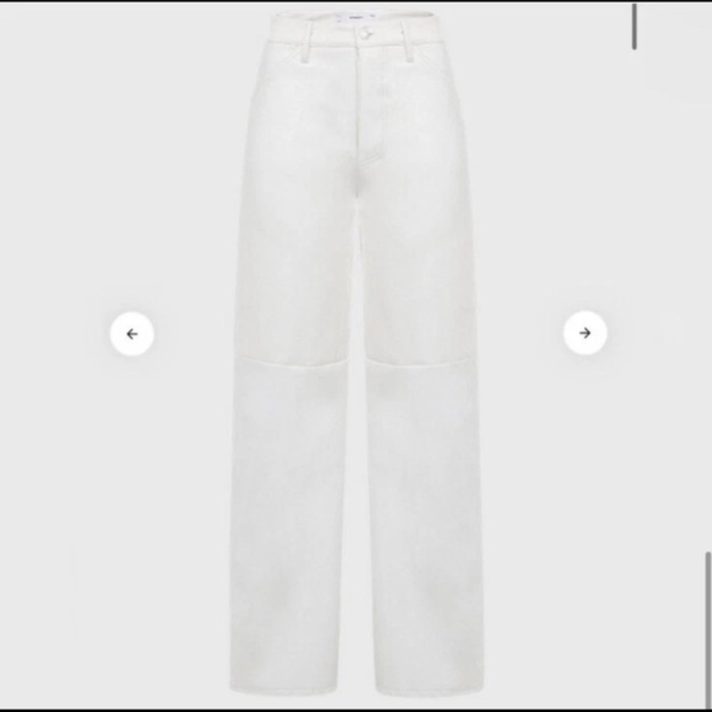 SIMONETT KIKA PANTS - WHITE XS 
Vegan leather pants